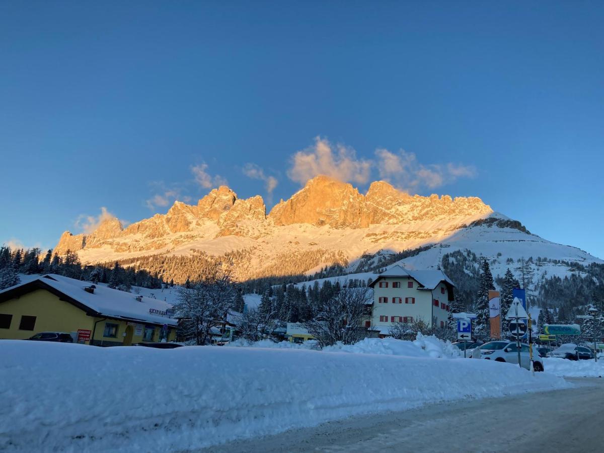 Renoviertes Apartment Mit Terrasse An Der Piste Mit Kostenlosen Wifi Carezza al Lago Eksteriør bilde